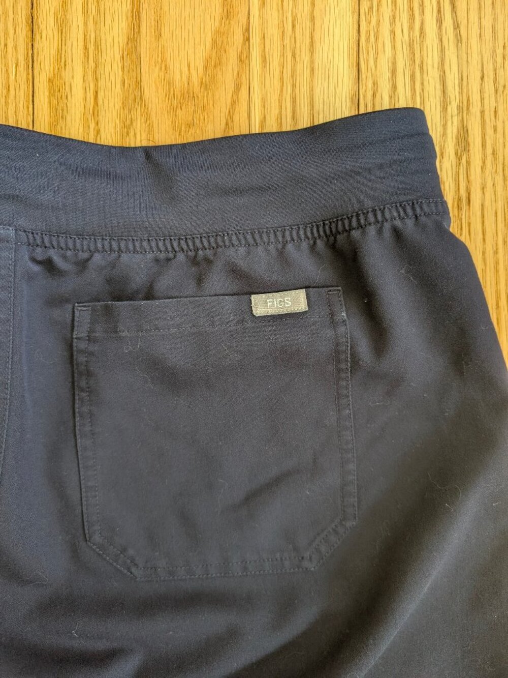 FIGS Livingston Basic Scrub Pants Men's Large 30" length navy Blue straight leg - Picture 4 of 11